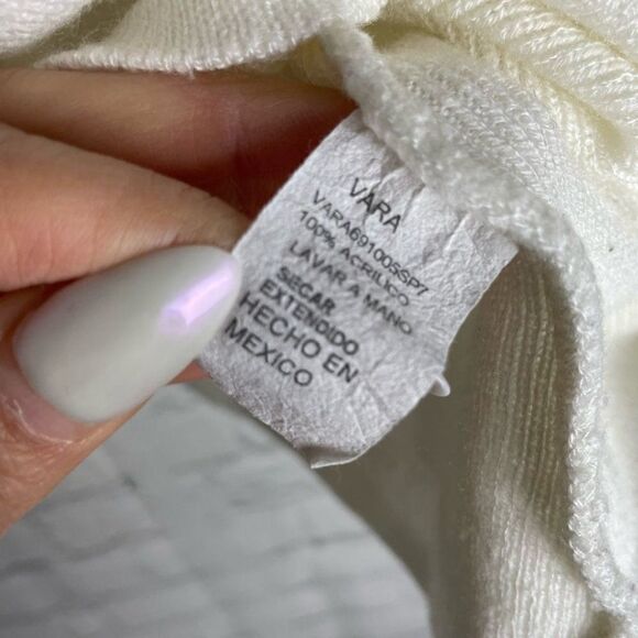 Vara Cream Crewneck Sweater Large - Picture 10 of 11